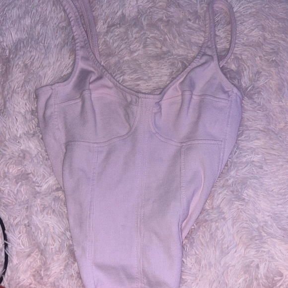 pink tank - Picture 1 of 2